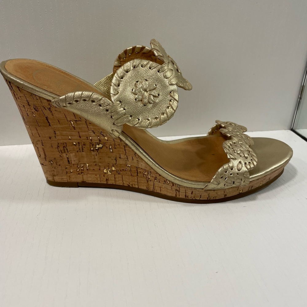 Jack Rogers Lauren wedge. Platinum